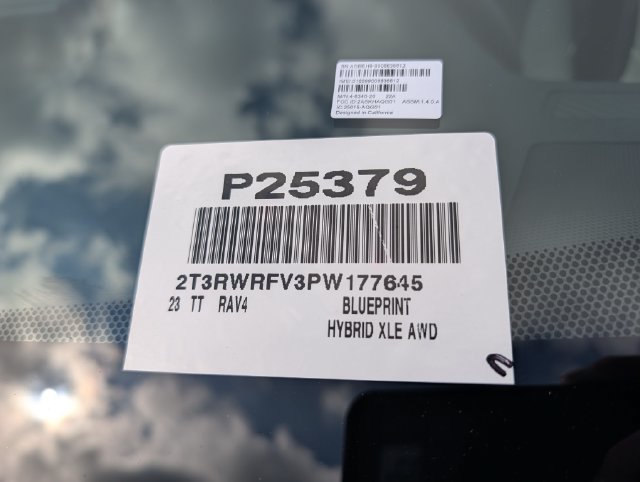 Used 2023 Toyota RAV4 XLE AWD/4WD image 35