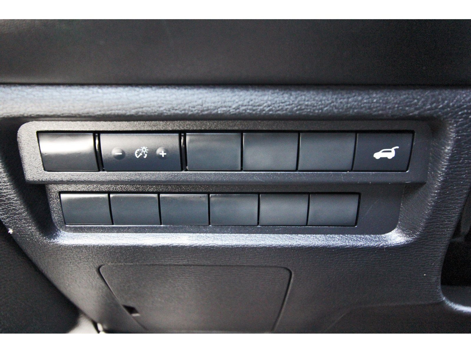 Used 2025 Mitsubishi Outlander SE FWD image 23