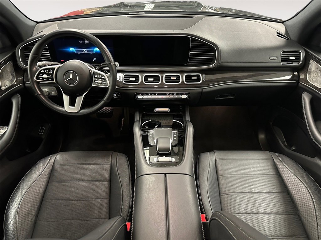 Used 2023 Mercedes-Benz GLS 450 4MATIC image 10