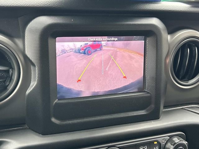 Used 2022 Jeep Wrangler Unlimited Willys image 38