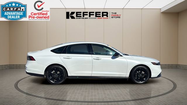 Used 2025 Honda Accord SE image 6