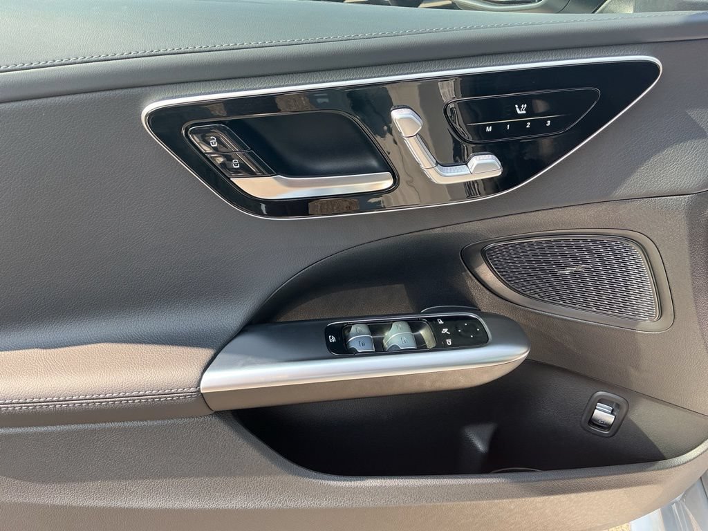 New 2026 Mercedes-Benz C 300 4MATIC Sedan image 16