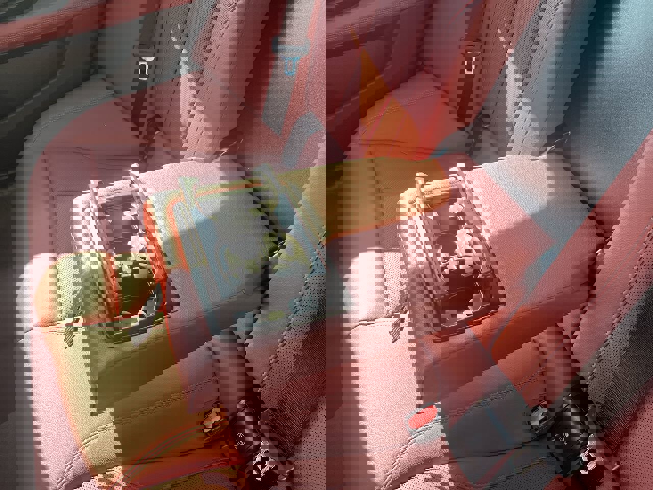 Used 2025 BMW i4 eDrive40 w/ Premium Package image 33