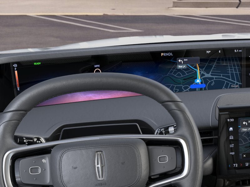 New 2026 Lincoln Nautilus Premier AWD/4WD image 13