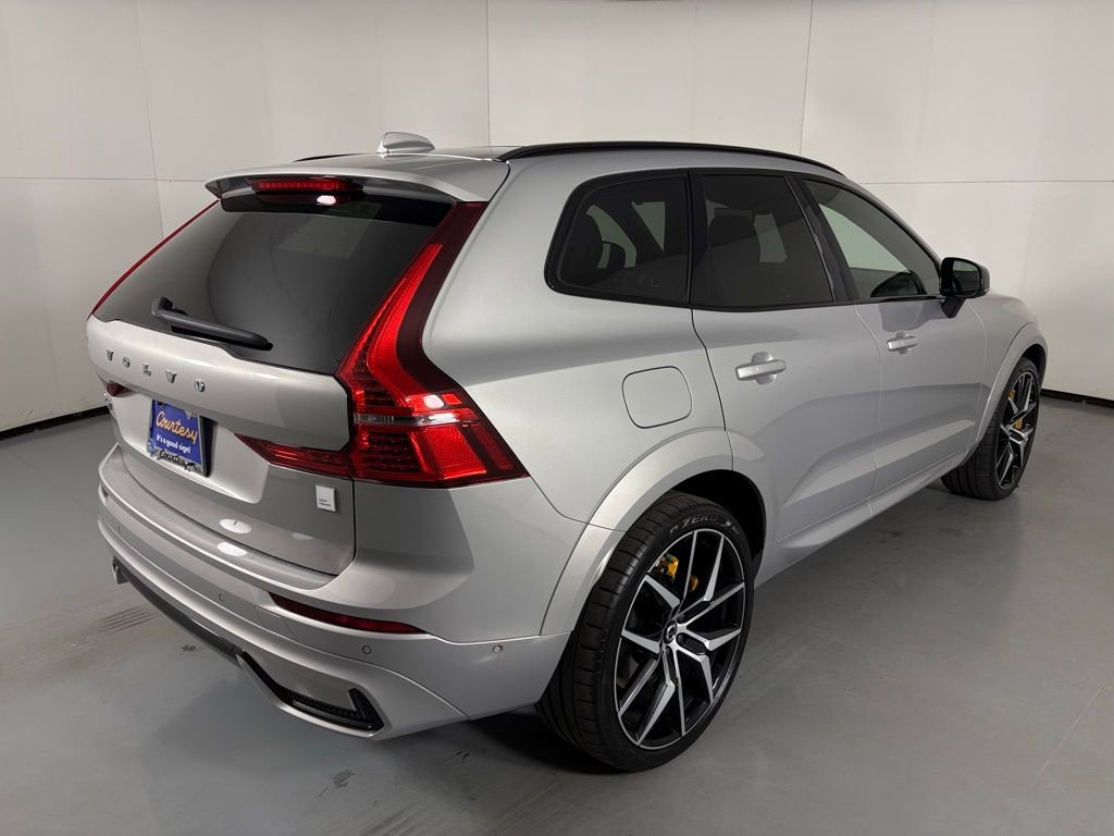 Used 2025 Volvo XC60 T8 Polestar image 8