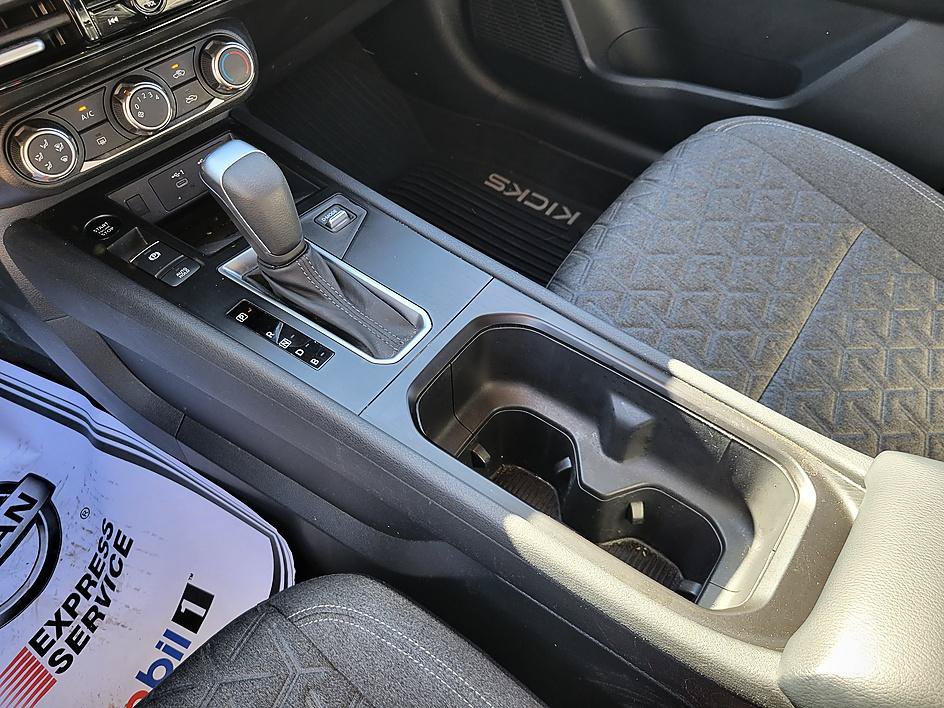 Certified 2025 Nissan Kicks SV w/ Charging Package FWD image 19