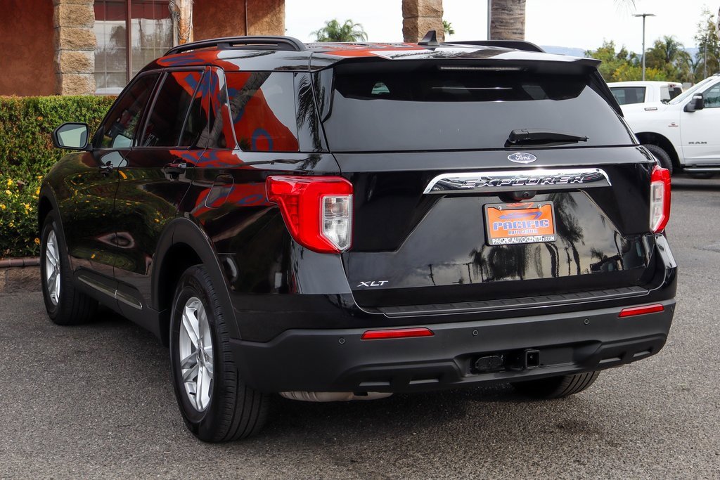 Used 2023 Ford Explorer XLT w/ Class IV Trailer Tow Package image 6