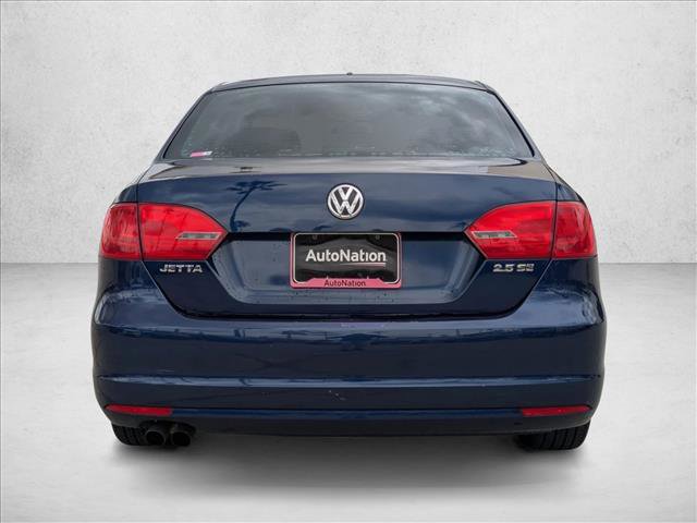 Used 2011 Volkswagen Jetta SE image 7