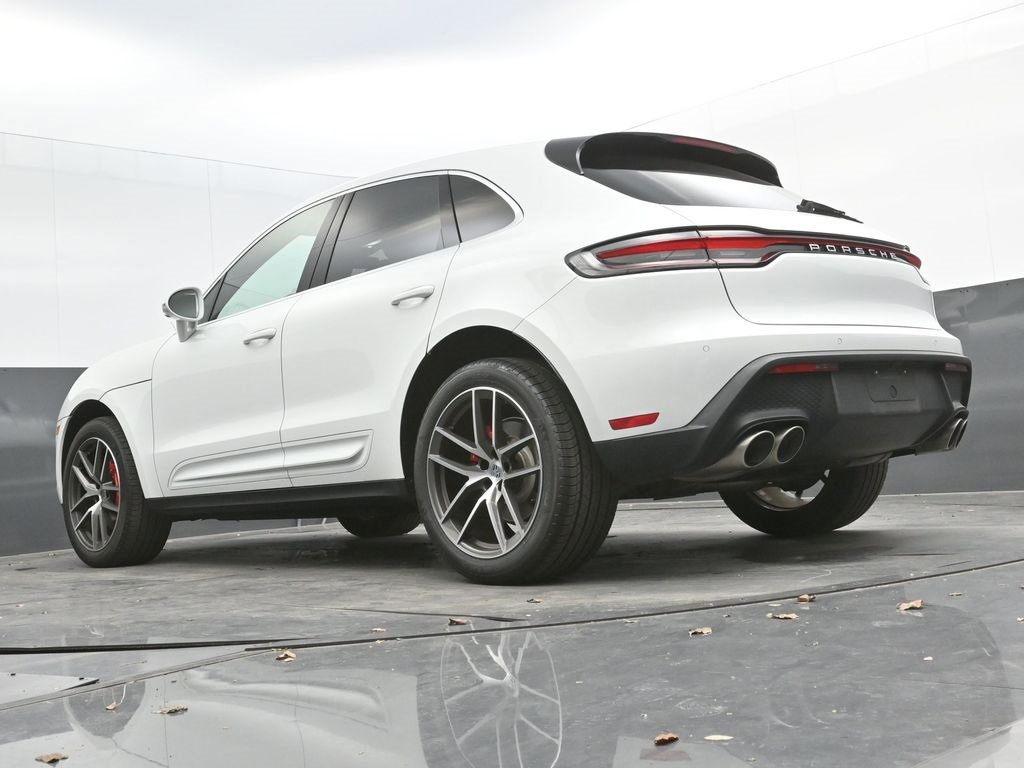 Used 2023 Porsche Macan S image 32