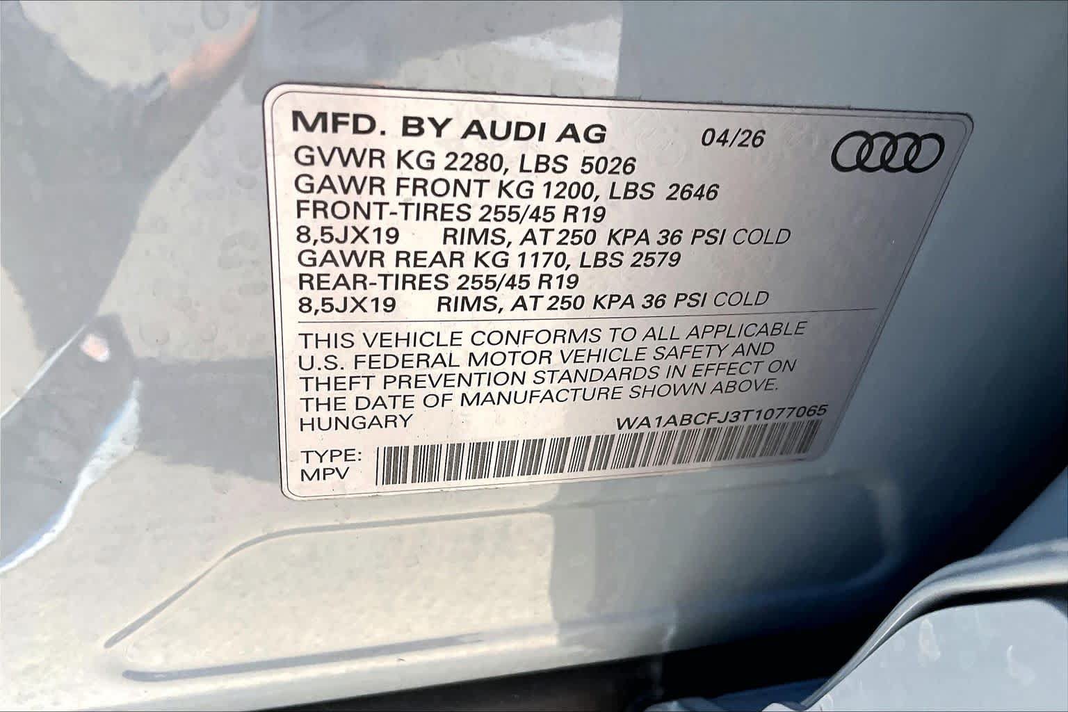 Used 2026 Audi Q3 quattro 2.0T w/ Driver Assistance Package AWD/4WD image 35