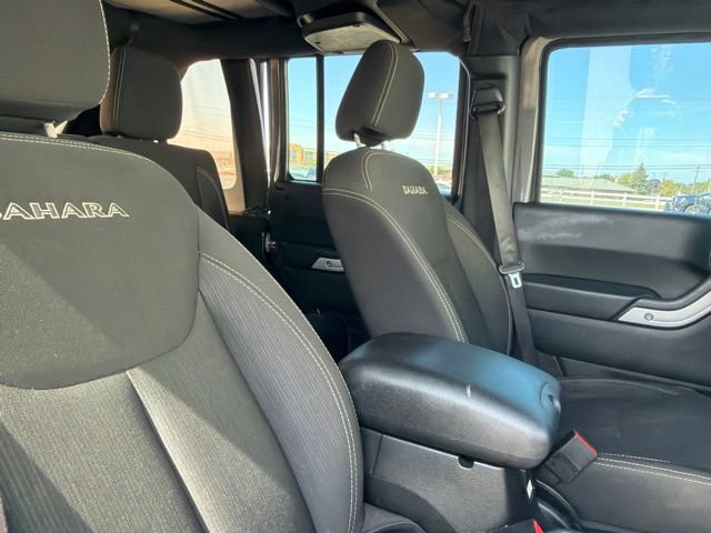 Used 2018 Jeep Wrangler Unlimited Sahara AWD/4WD image 20