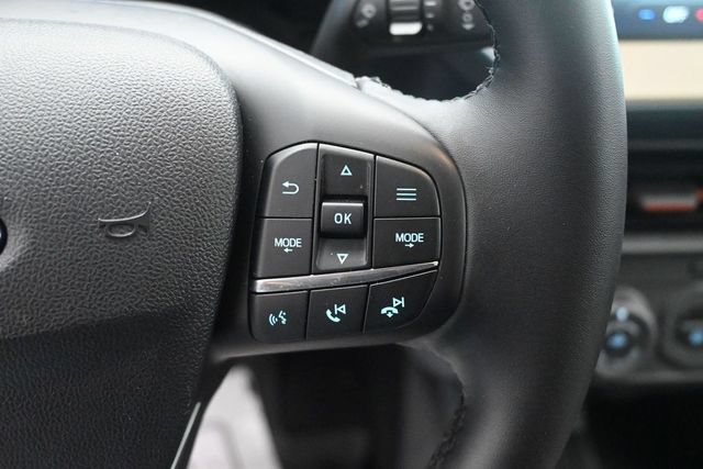 Certified 2025 Ford Maverick Lariat AWD/4WD image 14