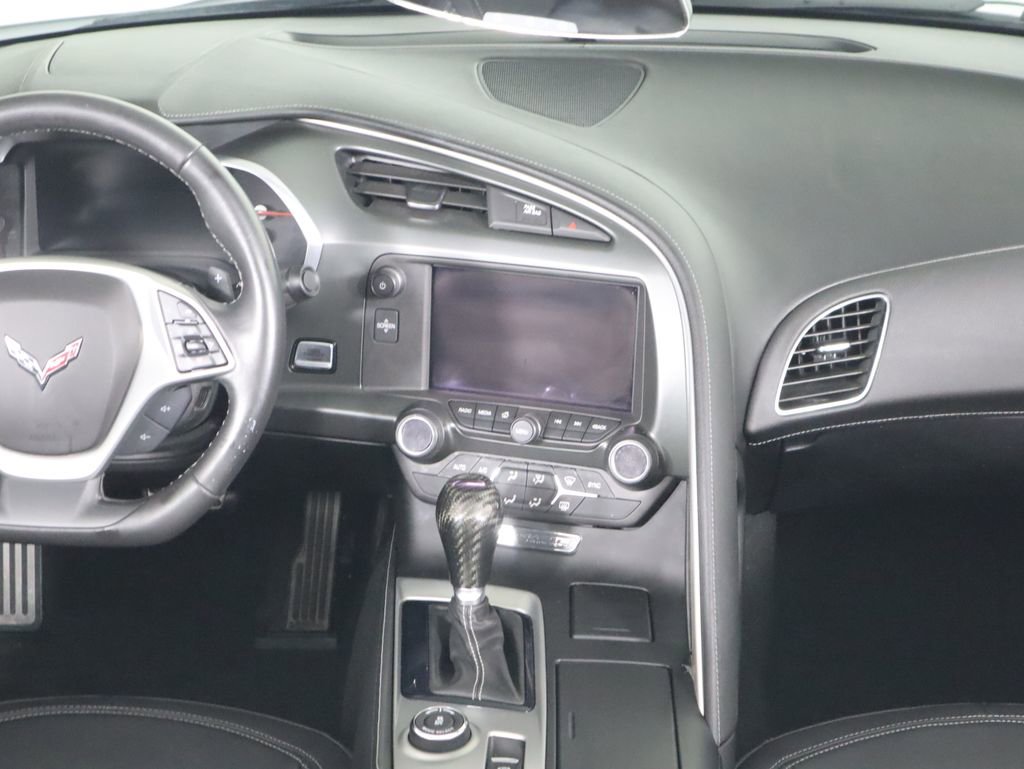 Used 2019 Chevrolet Corvette Stingray Convertible image 22