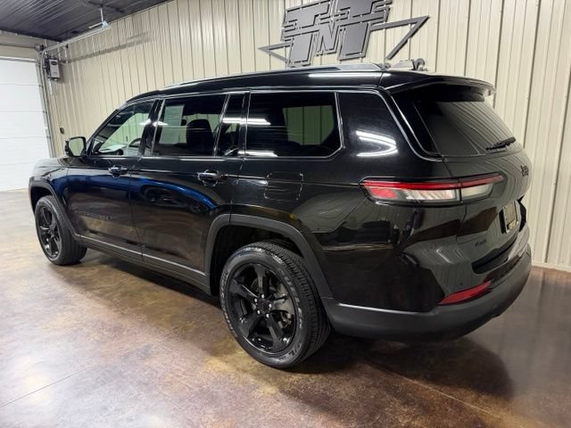 Used 2023 Jeep Grand Cherokee L Laredo AWD/4WD image 5