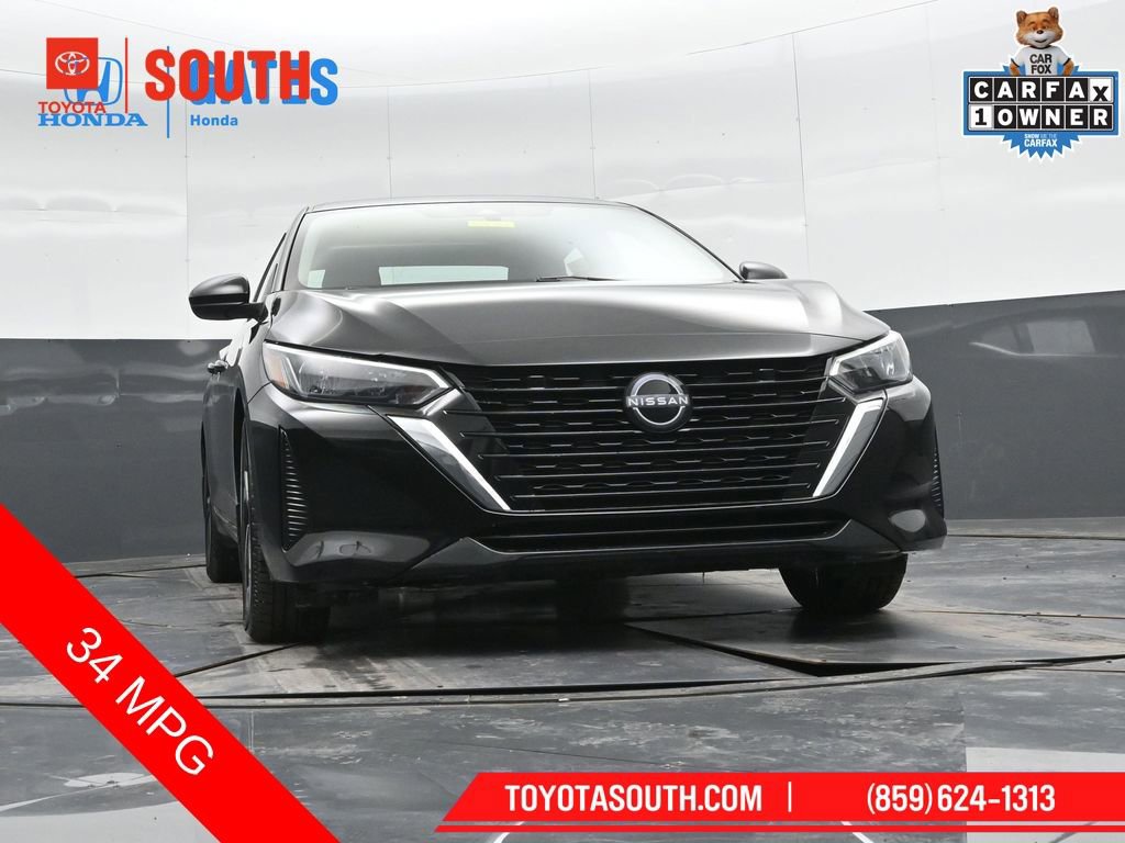 Used 2025 Nissan Sentra SV image 40