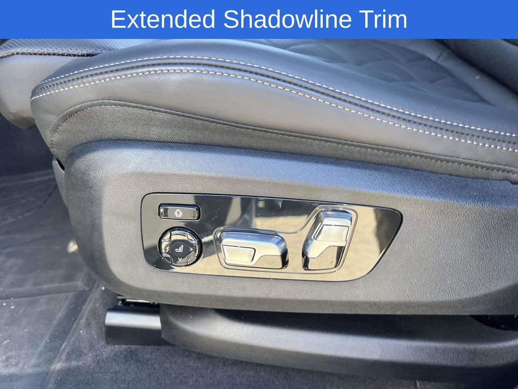 Used 2024 BMW X6 M60i w/ Executive Package image 25