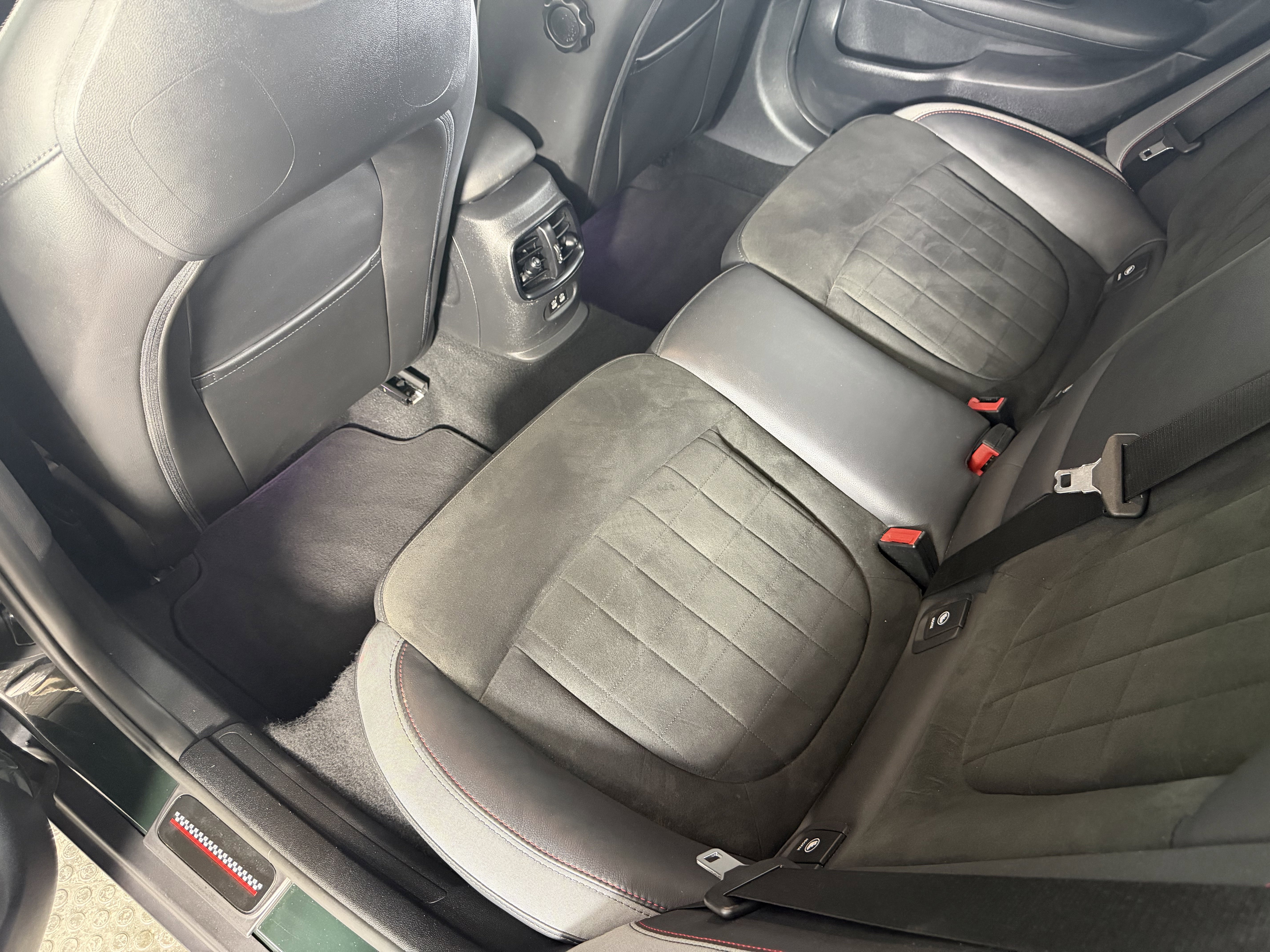 Used 2023 MINI Cooper Clubman John Cooper Works image 16