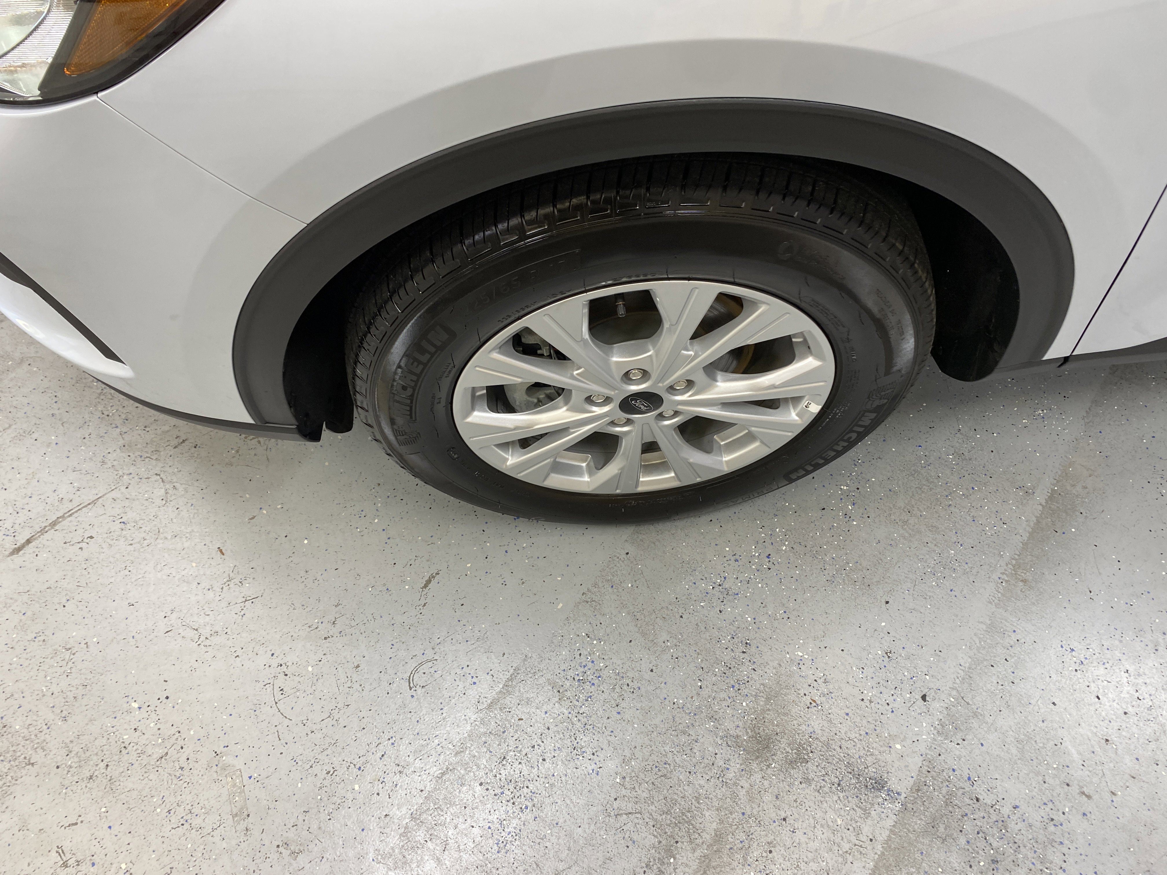 Used 2025 Ford Escape Active image 11