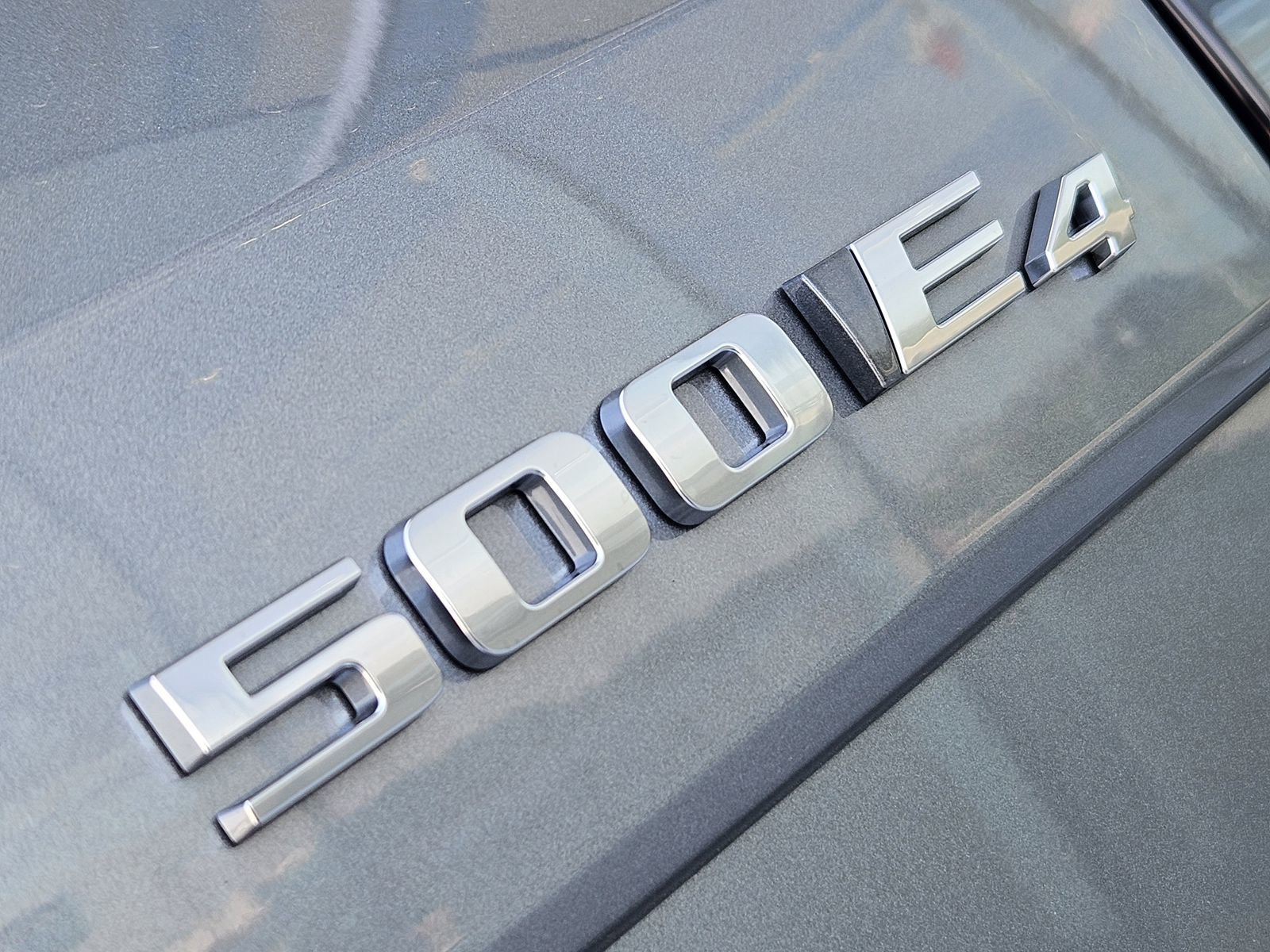 New 2026 Cadillac Optiq Luxury 1 image 14