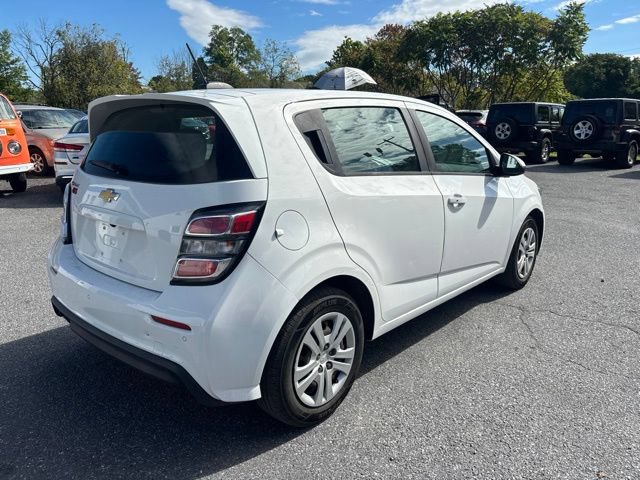 Used 2019 Chevrolet Sonic LT FWD image 5