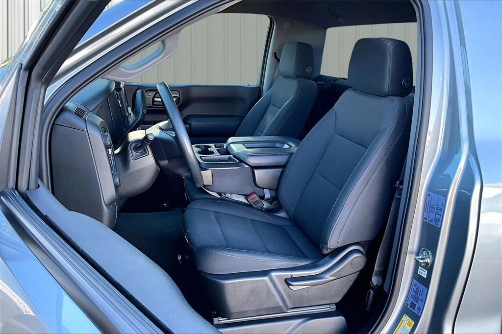 Used 2025 Chevrolet Silverado 1500 W/T w/ Trailering Package image 12