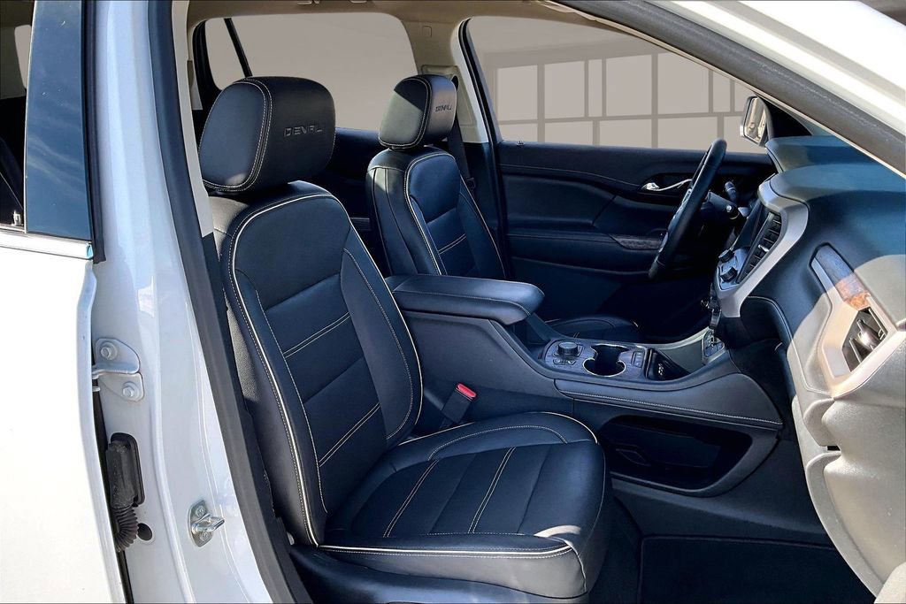 Used 2020 GMC Acadia Denali w/ Technology Package image 29