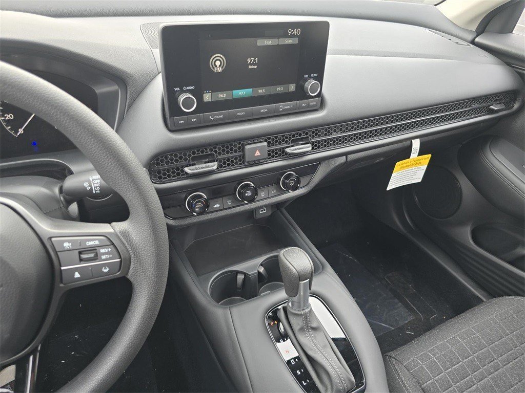 Used 2025 Honda HR-V LX image 30