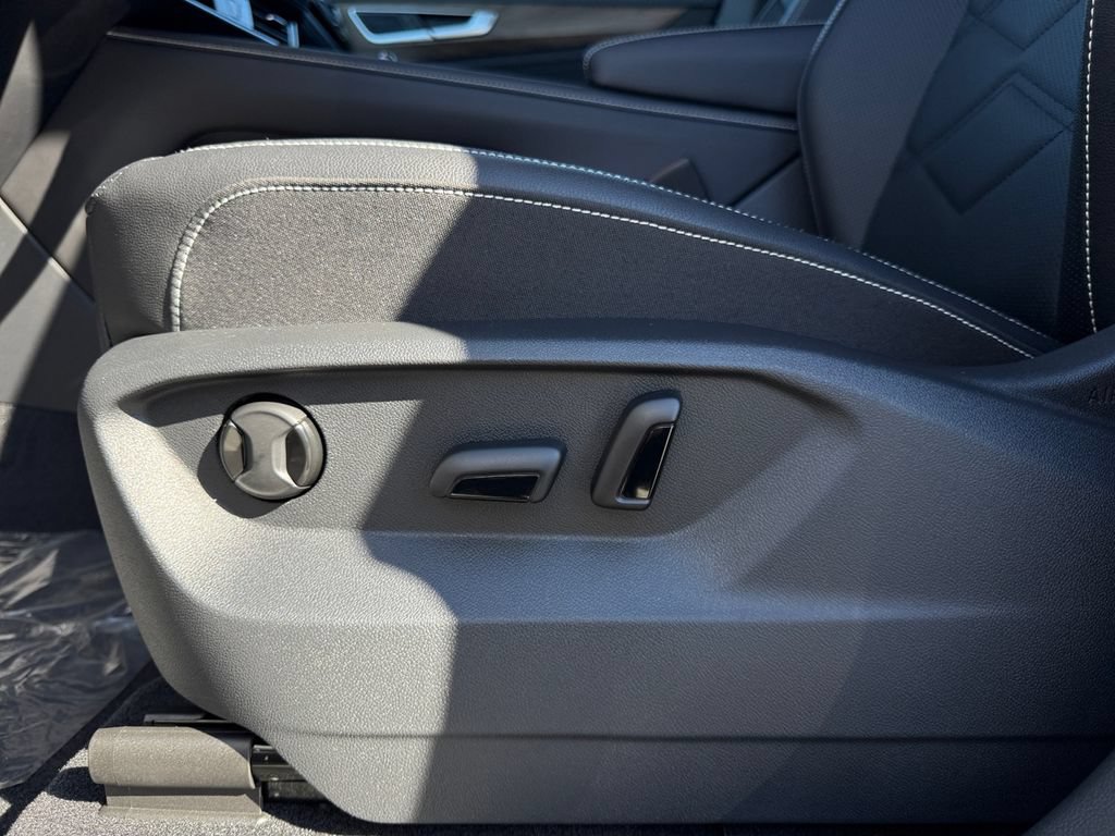 New 2026 Volkswagen Atlas SE AWD/4WD image 10