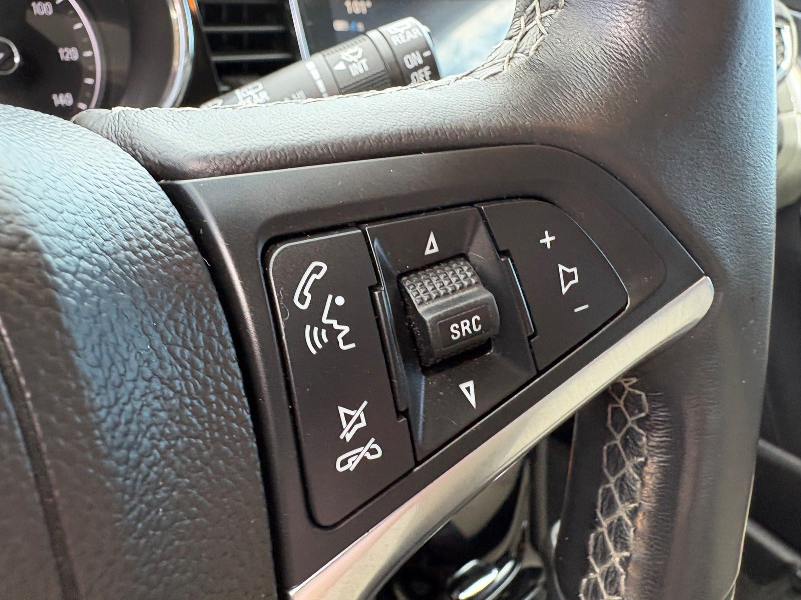 Used 2018 Buick Encore Preferred FWD image 20