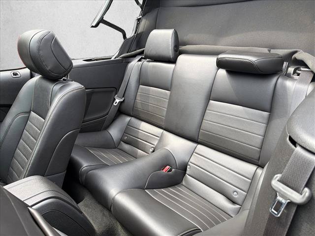 Used 2014 Ford Mustang Premium RWD image 9