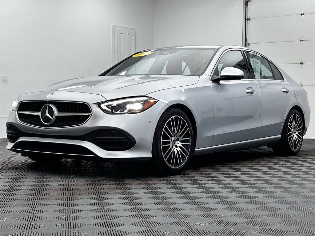 Used 2022 Mercedes-Benz C 300 4MATIC Sedan image 11