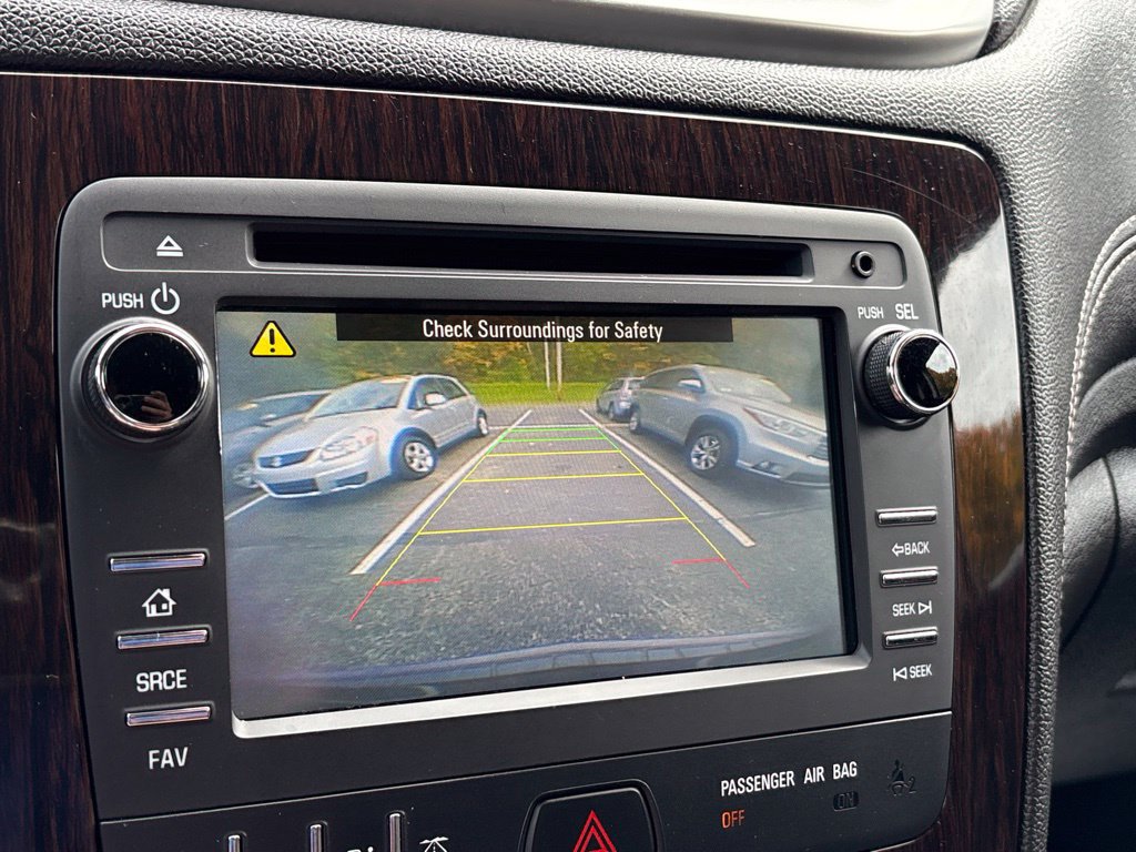 Used 2017 Chevrolet Traverse LT AWD/4WD image 15