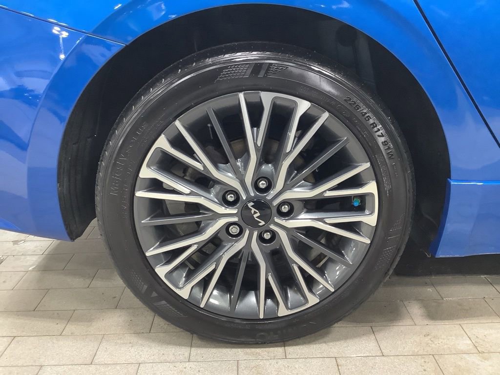 Certified 2023 Kia Forte GT-Line image 23