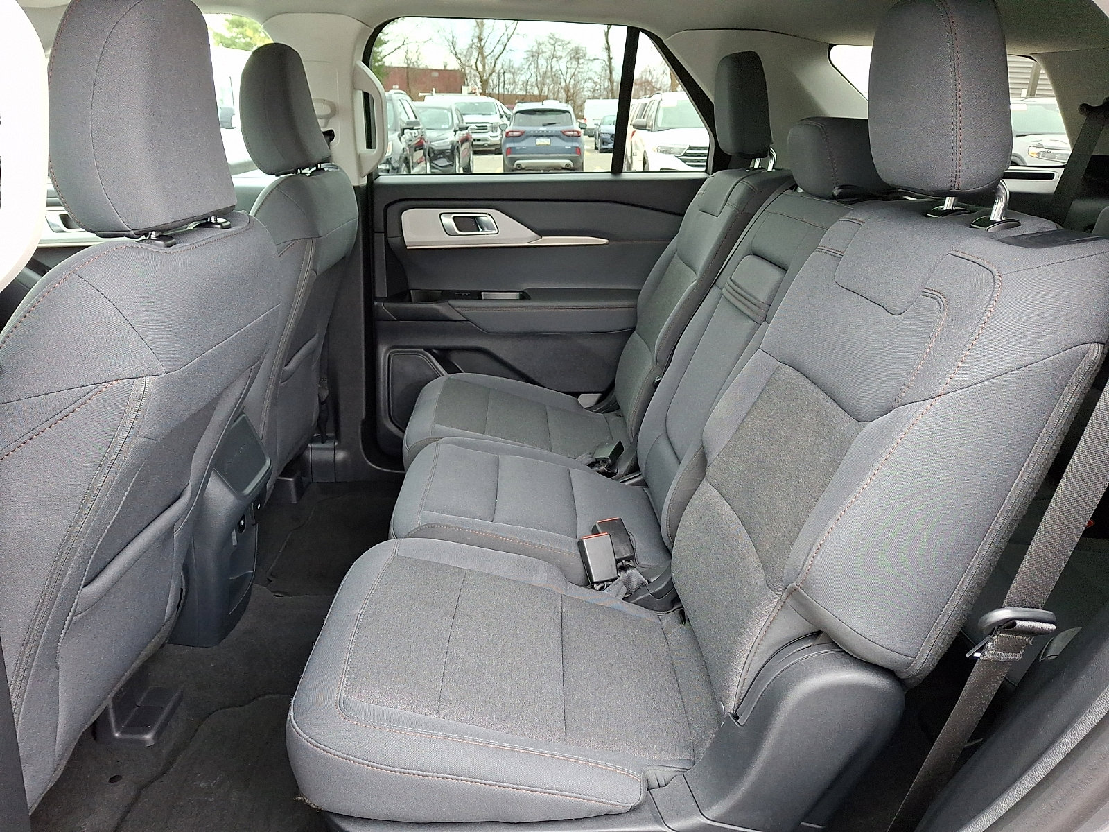 Certified 2025 Ford Explorer Active image 13