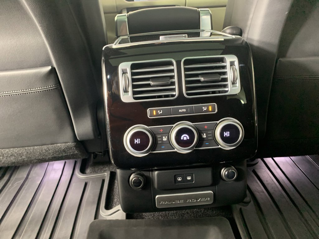 Used 2016 Land Rover Range Rover Long Wheelbase Supercharged image 33