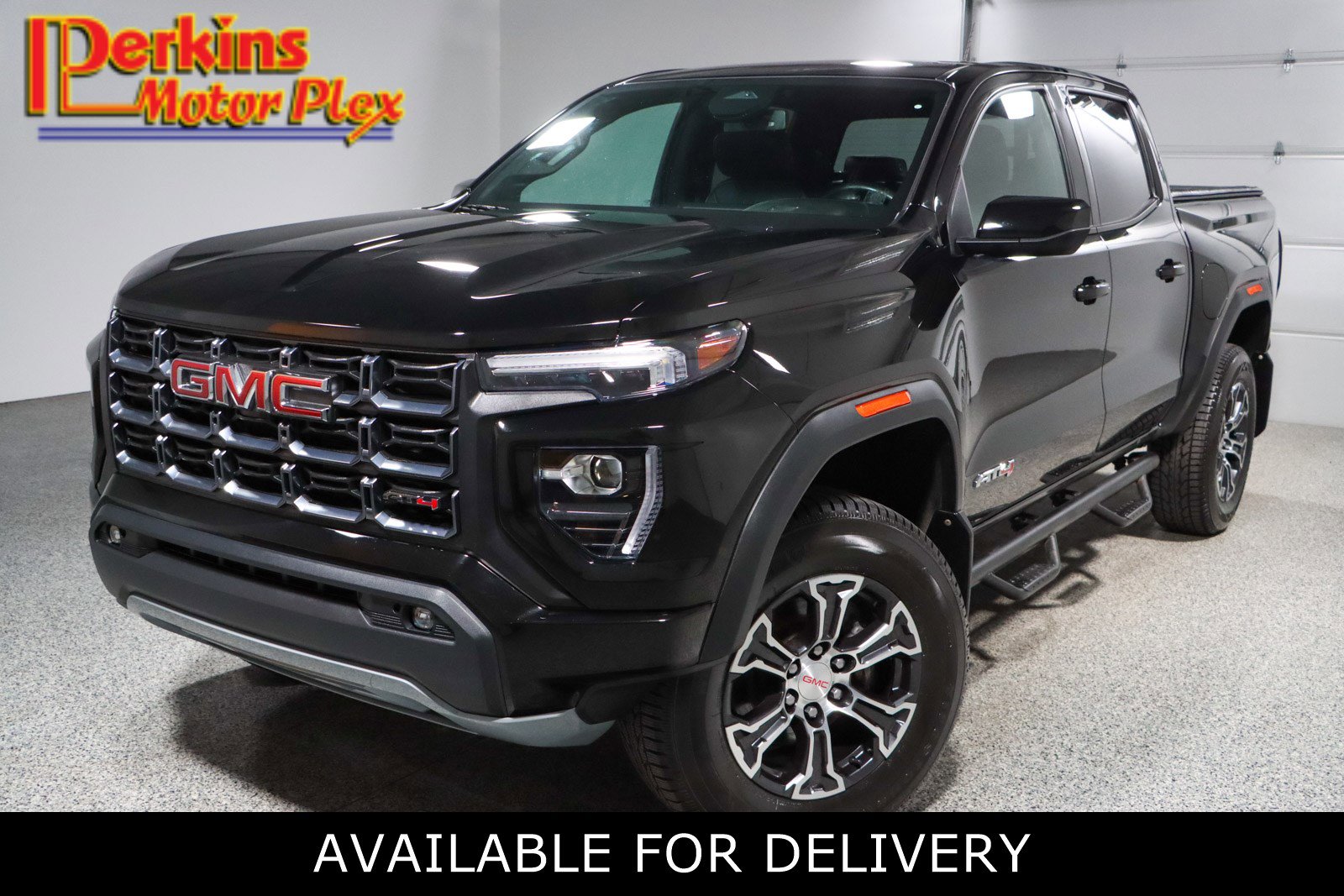 Used 2023 GMC Canyon AT4 w/ AT4 Premium Package image 1