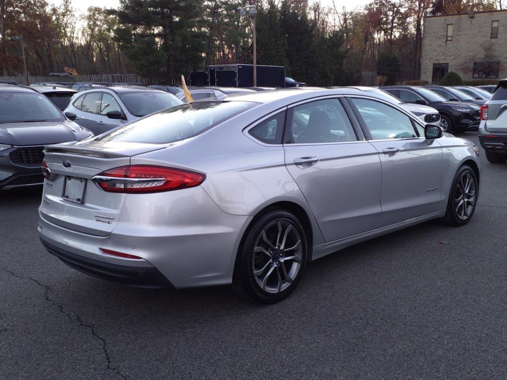 Used 2019 Ford Fusion Titanium image 6