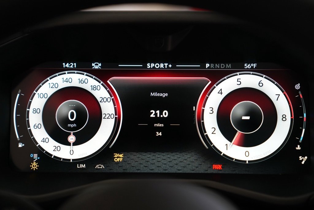 New 2026 Aston Martin DBX S image 31