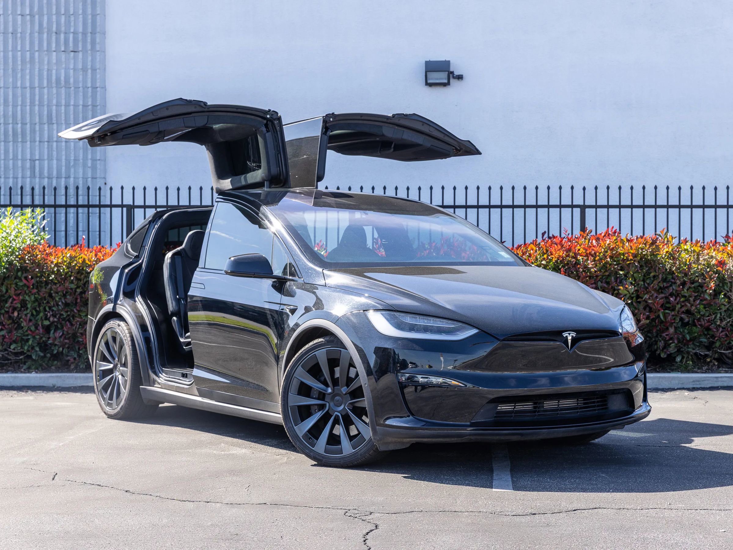 Used 2022 Tesla Model X AWD/4WD image 14