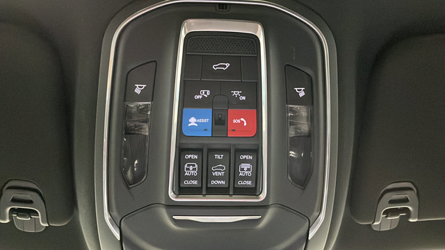 Used 2024 Jeep Wagoneer Series II w/ Premium Group I AWD/4WD image 36