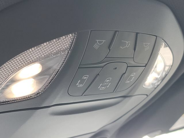 New 2027 Chrysler Pacifica Select AWD/4WD image 30
