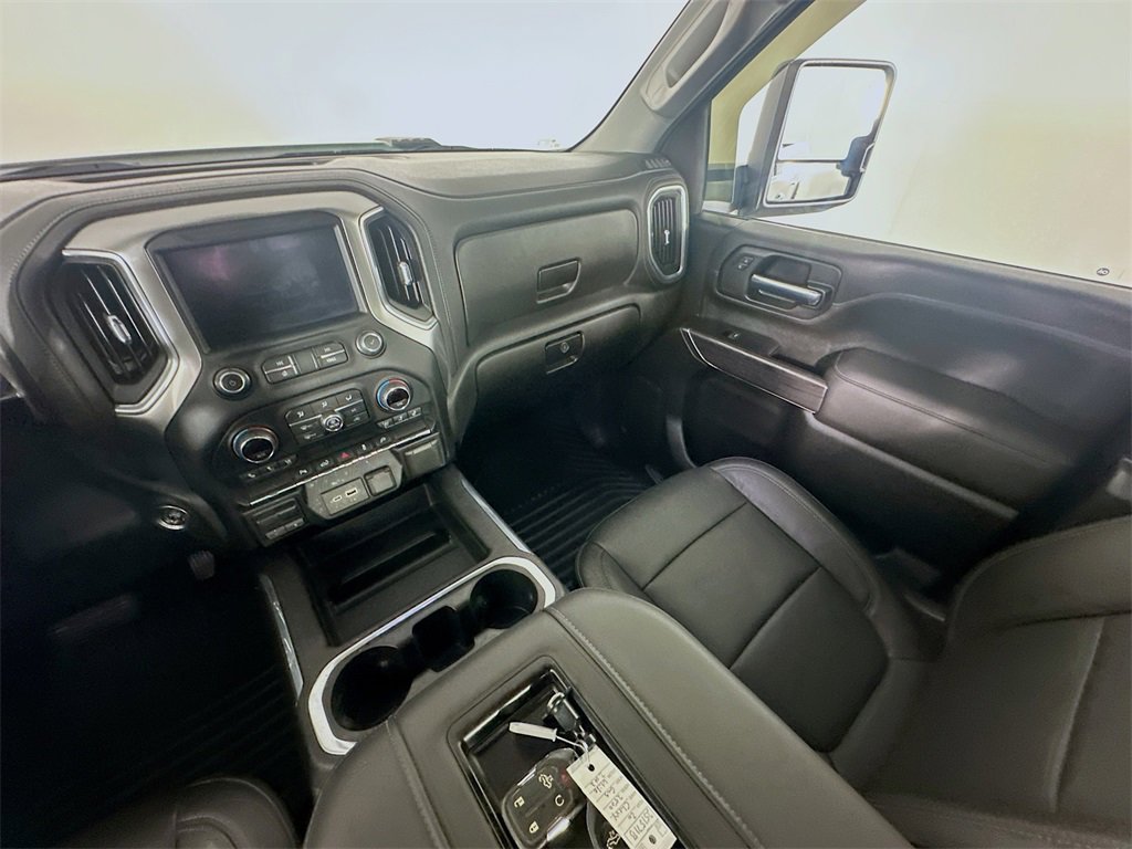 Used 2020 Chevrolet Silverado 2500 LTZ w/ LTZ Plus Package image 11