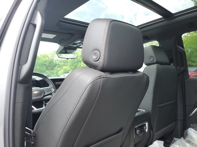 New 2026 Chevrolet Tahoe High Country AWD/4WD image 14