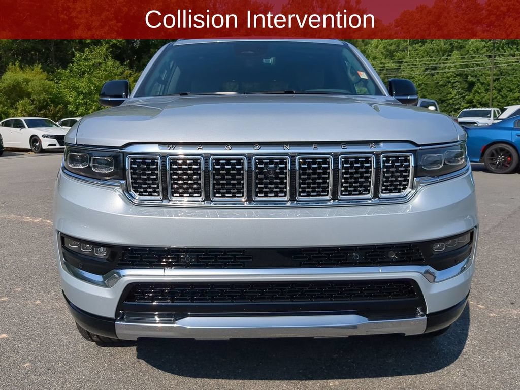New 2023 Jeep Grand Wagoneer Series III AWD/4WD image 11