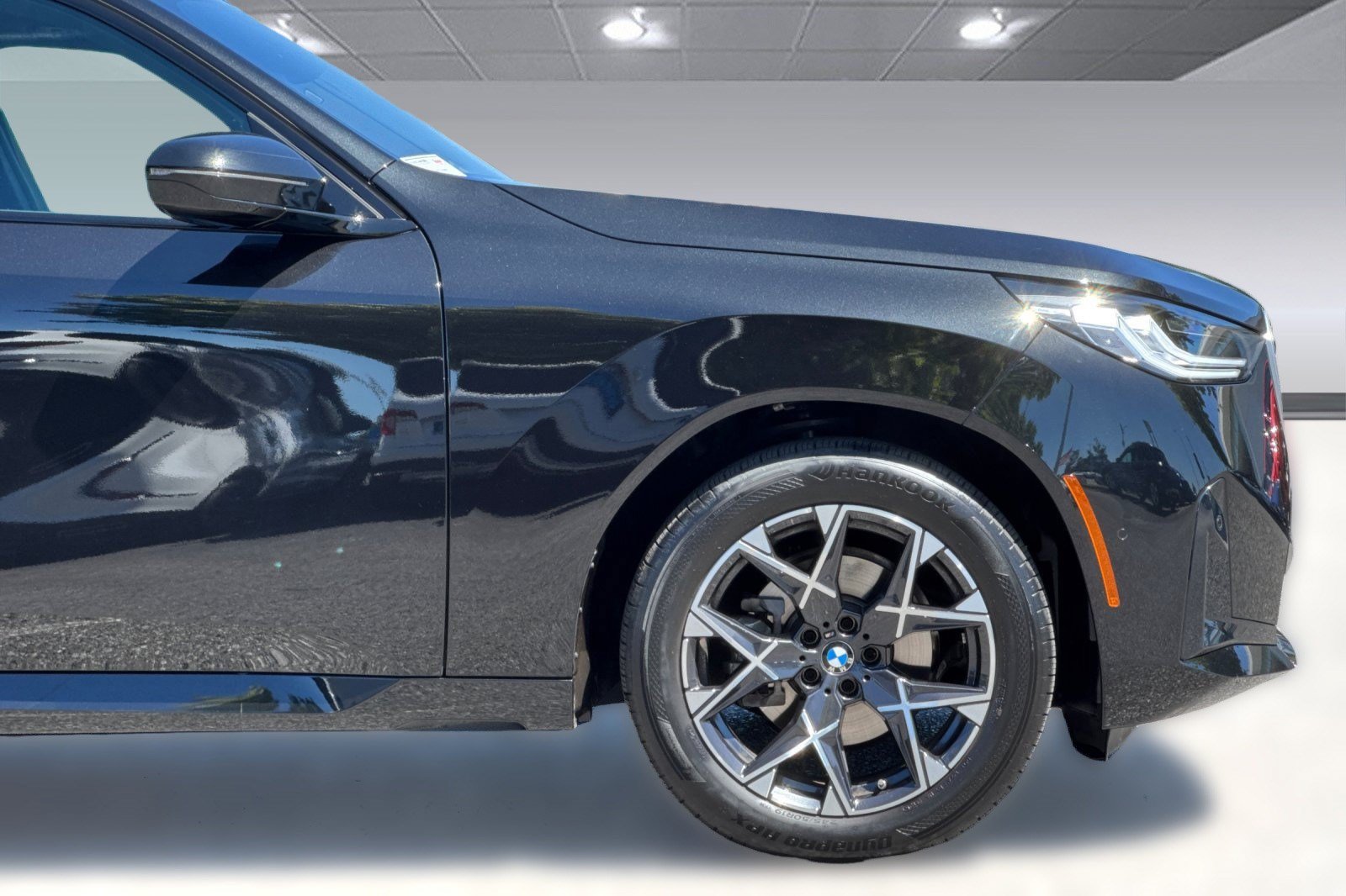 Used 2026 BMW X3 xDrive30i w/ M Sport Package AWD/4WD image 34