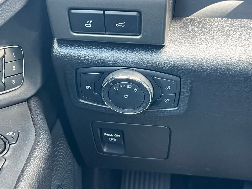 Used 2021 Ford Expedition XLT AWD/4WD image 34