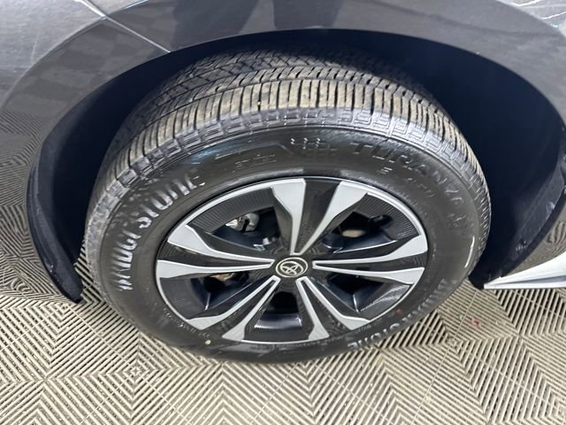 Used 2023 Toyota bZ4X XLE w/ Weather Package image 10