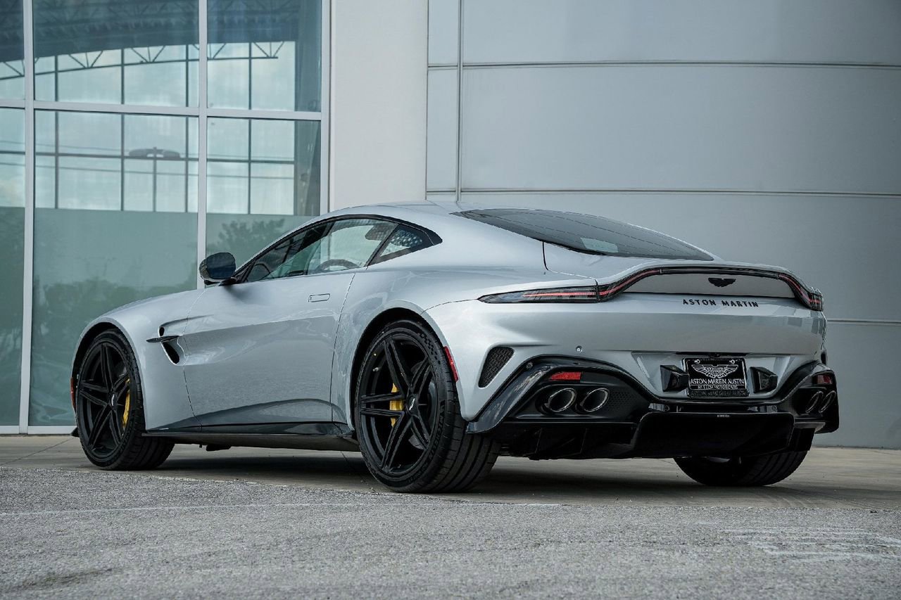 New 2026 Aston Martin V8 Vantage Coupe image 11