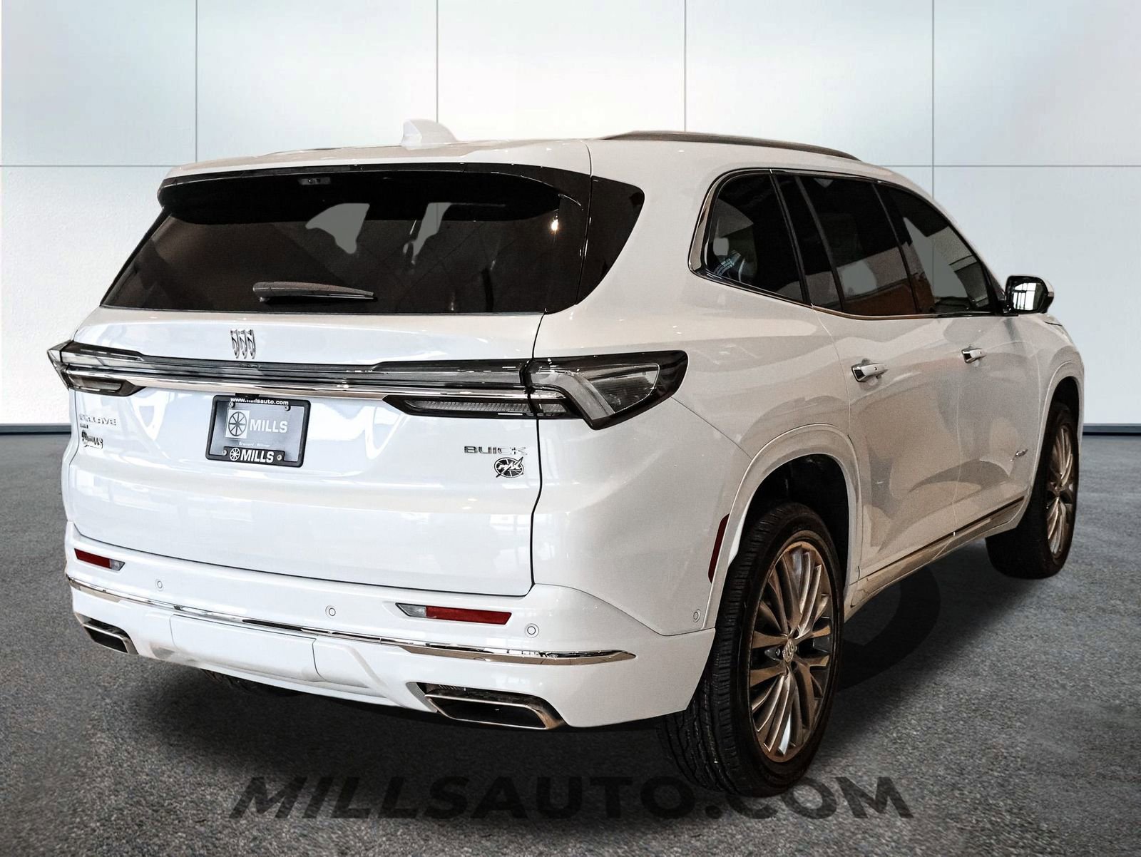 New 2026 Buick Enclave Avenir w/ Super Cruise Package AWD/4WD image 7