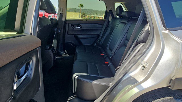 Used 2023 Nissan Rogue SL w/ SL Premium Package FWD image 26